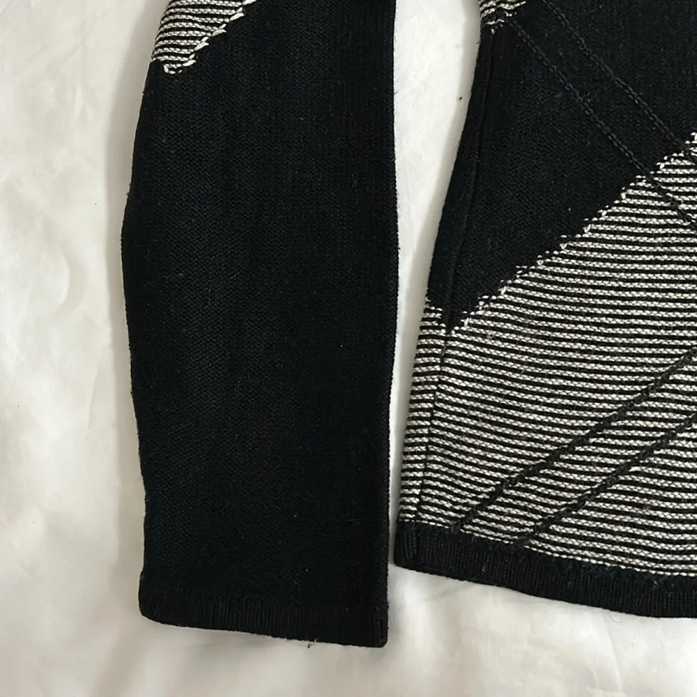 Carlisle women’s cashmere silk mix 1/4 zip sweater - Picture 2 of 5